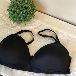 Adrienne Vittadini lightly padded bra. 36C